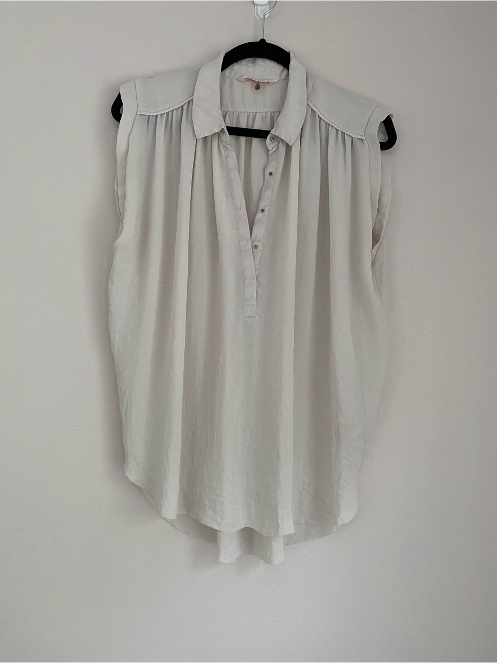 Rebecca Taylor cream-colored button-down shirt sleeveless size 8